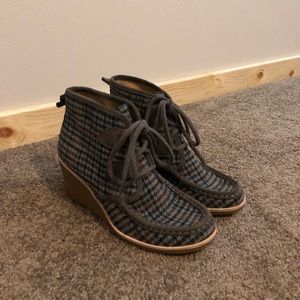 Bass Booties wedge plaid size 7